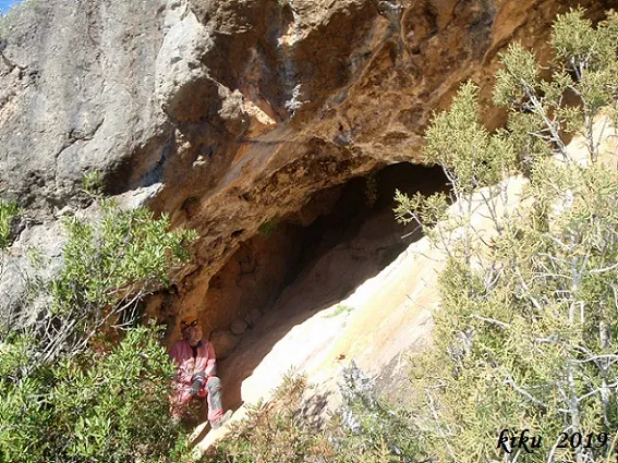 Coveta del Barranc de les Caixes