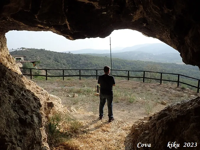 Foto Cova I Abric de les Gunyoles