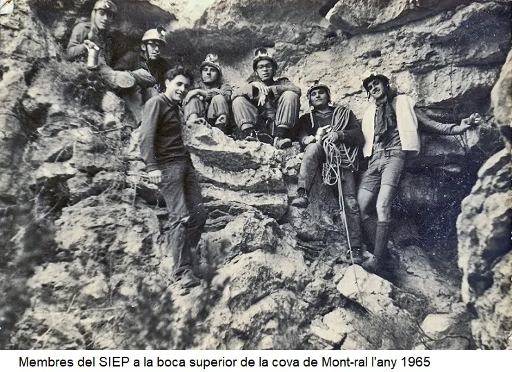 Foto Cova de Mont-ral