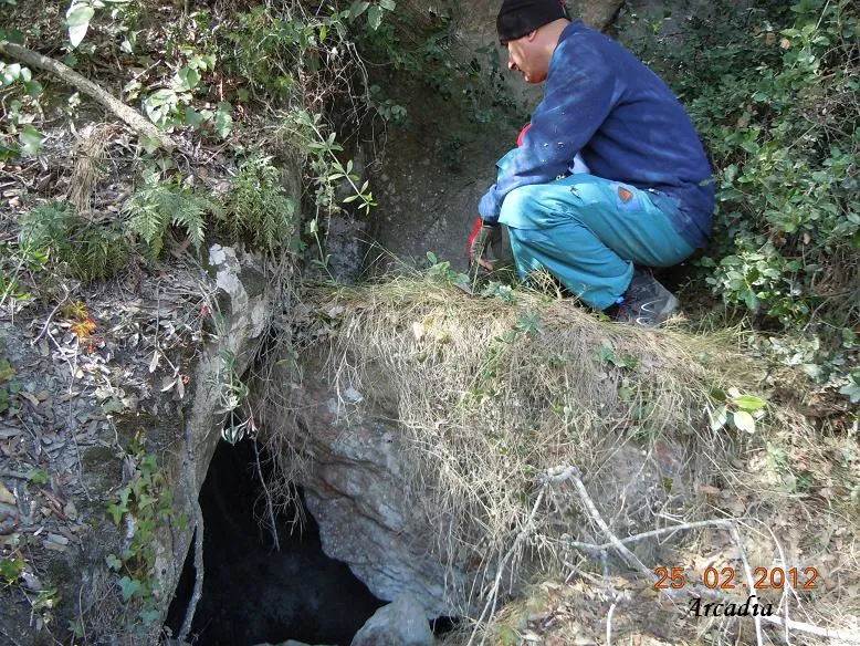 Avenc dels Ossos