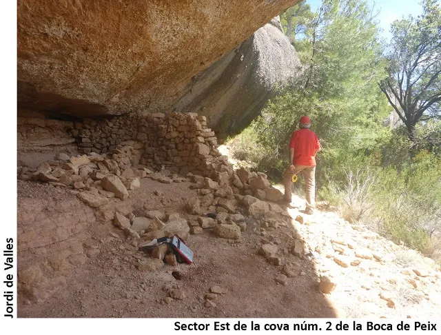 Cova Nº2 de Boca de Peix
