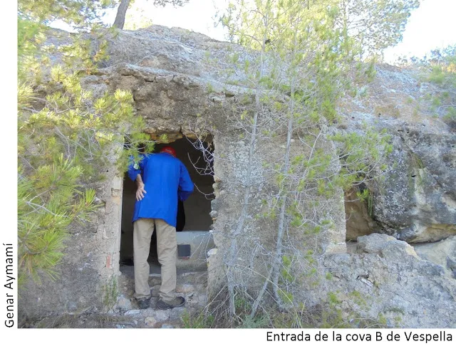 Cova B de Vespella