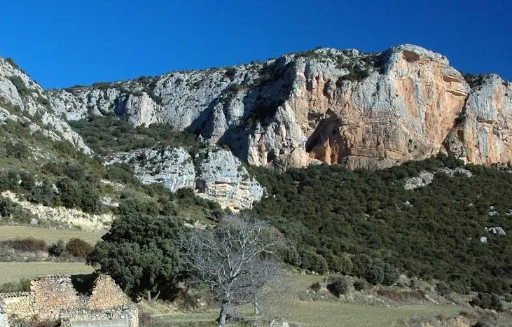 Cova de les Monges