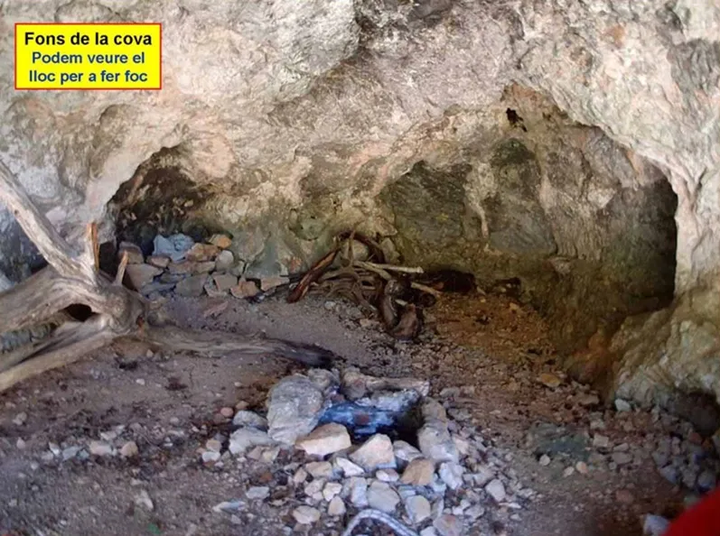 Foto Cova Penjada del Torrent d'espinau