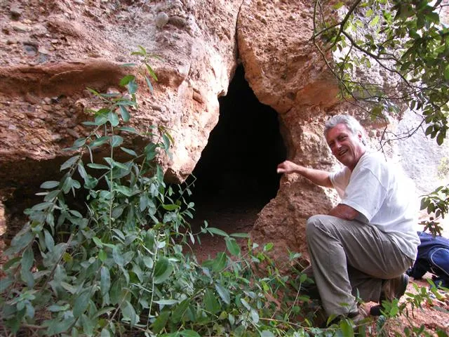 Cova Oest del Montcau
