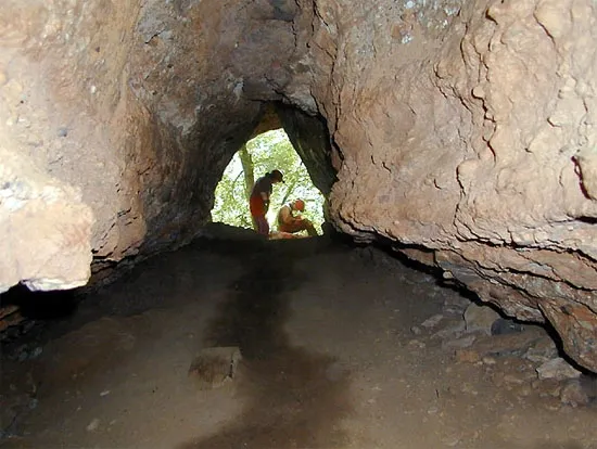 Cova del Triangle