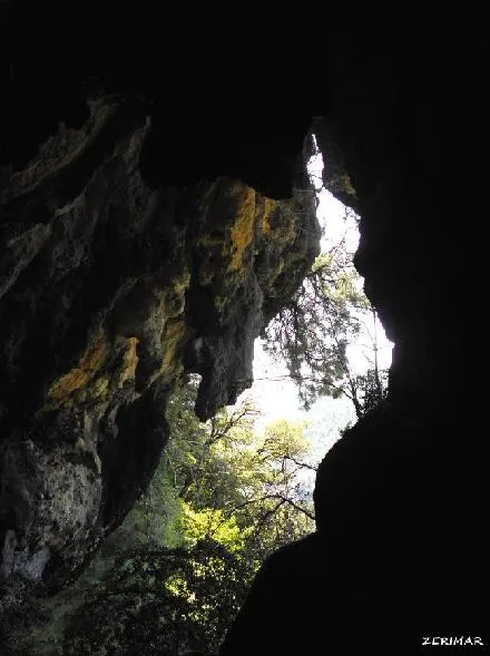 Cova de les Esglesietes