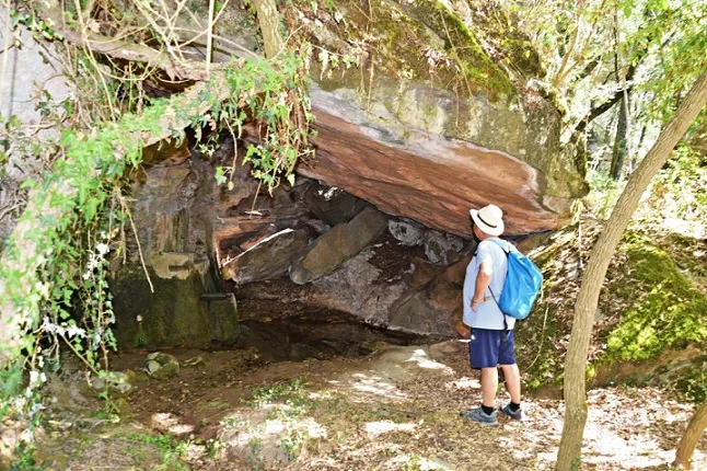 Balma de la Font de Cal Blanc