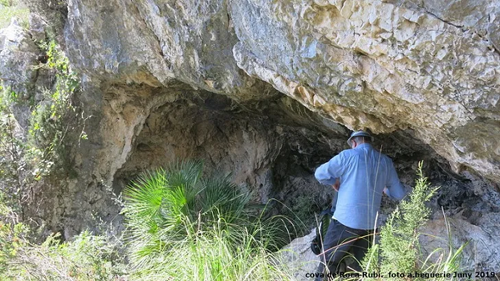 Coves de Roca Rubí