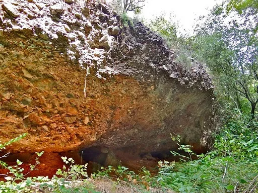 Balma Soleia del Sot de la Bóta
