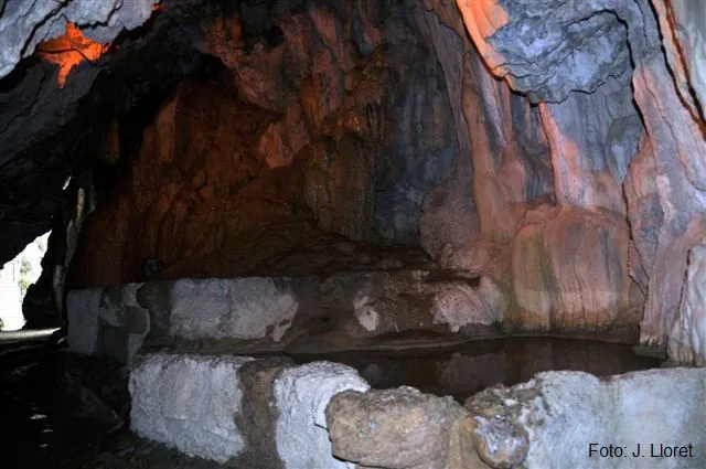 Cova de Sant Miquel del Fai