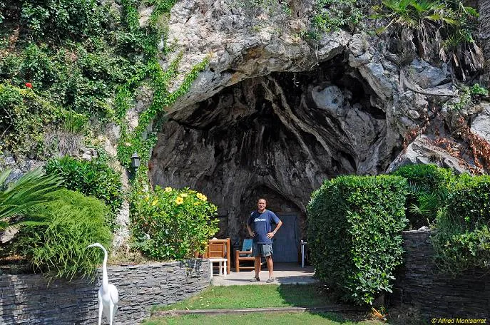 Cova Fumada