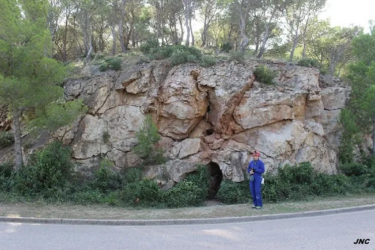 Cova del Rec de Sa Murtra