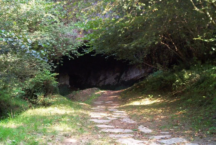Cueva del Valle