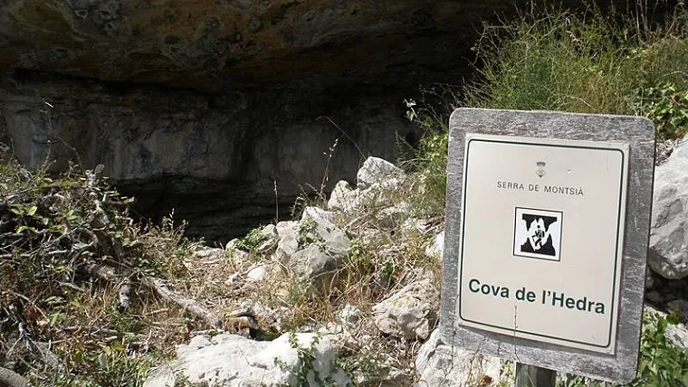 Cova de l'Hedra