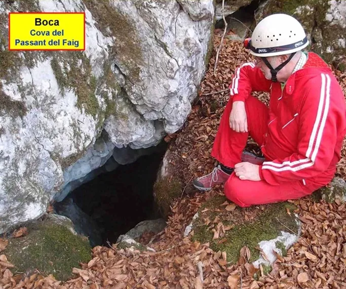 Coves del Passant del Faig