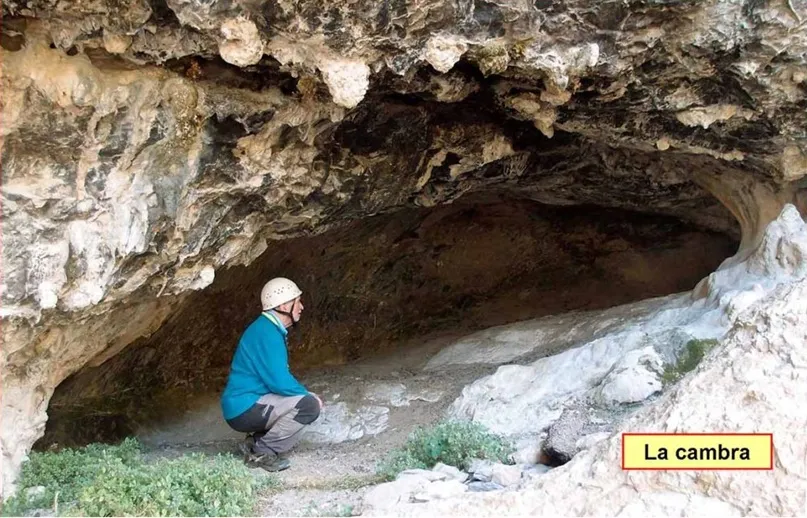 Foto Balma dels Encantats d'escales