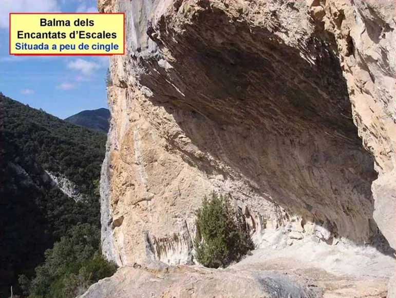 Balma dels Encantats d'escales