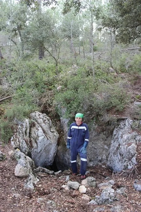 Avenc Petit del Puig Pedregós