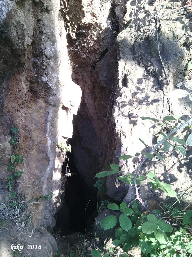 Forat del Cementiri
