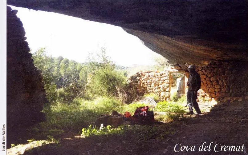 Cova del Cremat