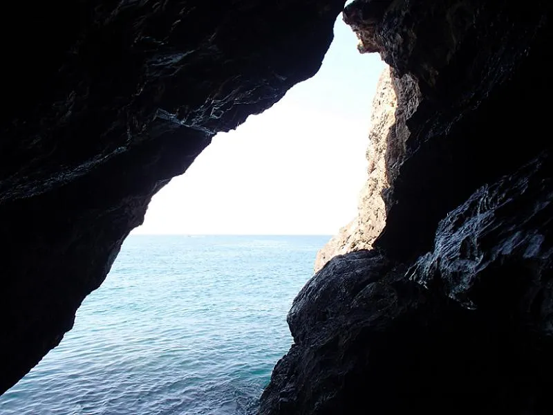 Cova de Punta Ferrosa