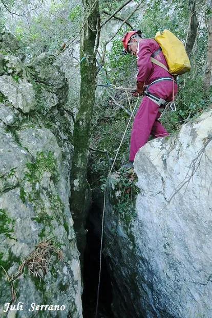 Avenc Nº2 del Camí del Teix