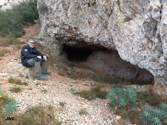 Cau de les Dents