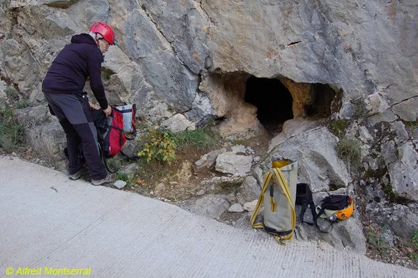 Coveta de la Pista de Sadernes