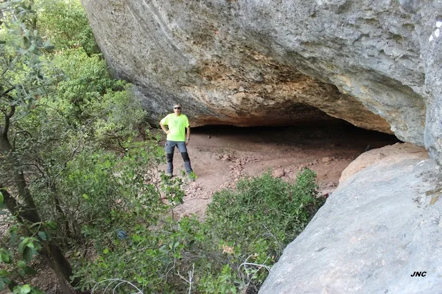 Cova Freda del Frare de Baix