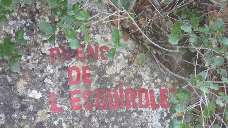 Avenc de l'Esquirolet