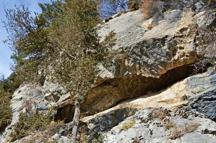 Foto Baumes de la Cot