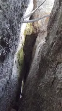 Cova de l'Esquirol - Miniatura 3, Mura