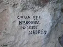 Cova del Muronell - Miniatura 4, Mura