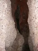 Cova Regal-marcet - Miniatura 4, Mura
