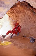 Cova de l'Arcada - Thumbnail 2, Camarasa