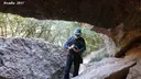 Cova de la Font de l'esllavissada - Miniatura 3, Bruc, El