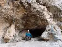 Cova dels Encantats d'escales - Thumbnail 1, Montagut i Oix