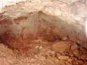 Cova del Reixac - Miniatura 3, Mura