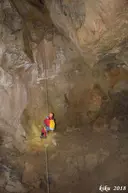 Forat del Puig de les Bruixes - صورة مصغرة 7, Montagut i Oix