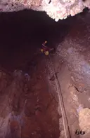 Avenc dels Esquirols - Miniatura 6, Vallirana